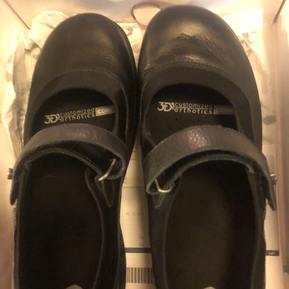 Comfy Abeo Shoes (Walking Company)